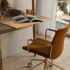 Swedese Office Chairs*Stella office chair can be raised/lowered with tilt, Leather elmosoft 99999 , chrome stand, flexible back Black