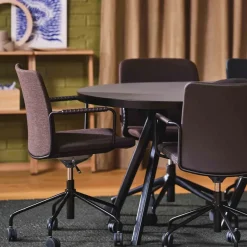 Swedese Office Chairs*Stella office chair can be raised/lowered with tilt, Leather elmosoft 99999 , chrome stand, leather-covered armrests, flexible back Black