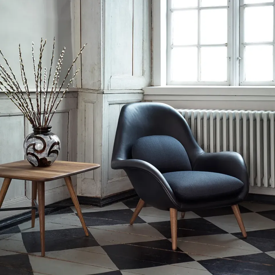 Fredericia Furniture Armchairs & Footstools*Swoon armchair, Hallingdal 65 180-oiled oak Grey