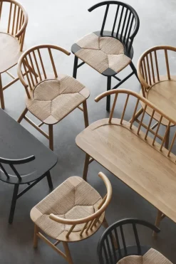 NJRD Chairs*VIOR dining chair wicker seat, Lacquered oak-nature Beige