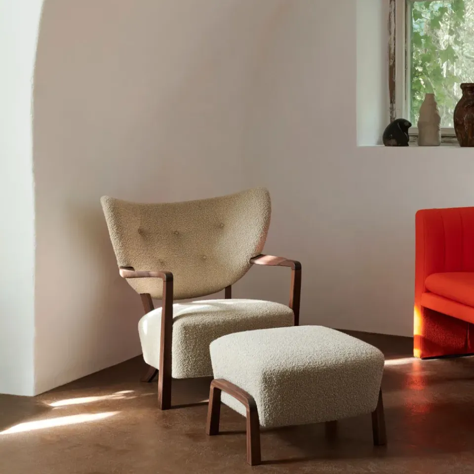 &Tradition Armchairs & Footstools*Wulff ATD3 footstool, Sheepskin moonlight, -oiled oak legs White